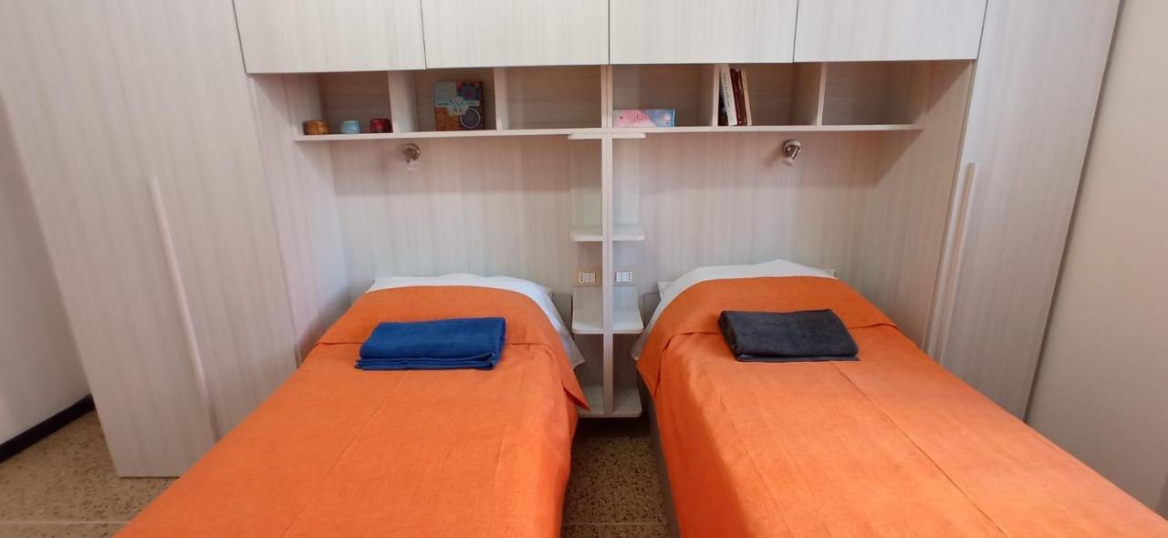 Dimora Sterlizia Zona Fiera S Donato Appartement Bologna Buitenkant foto