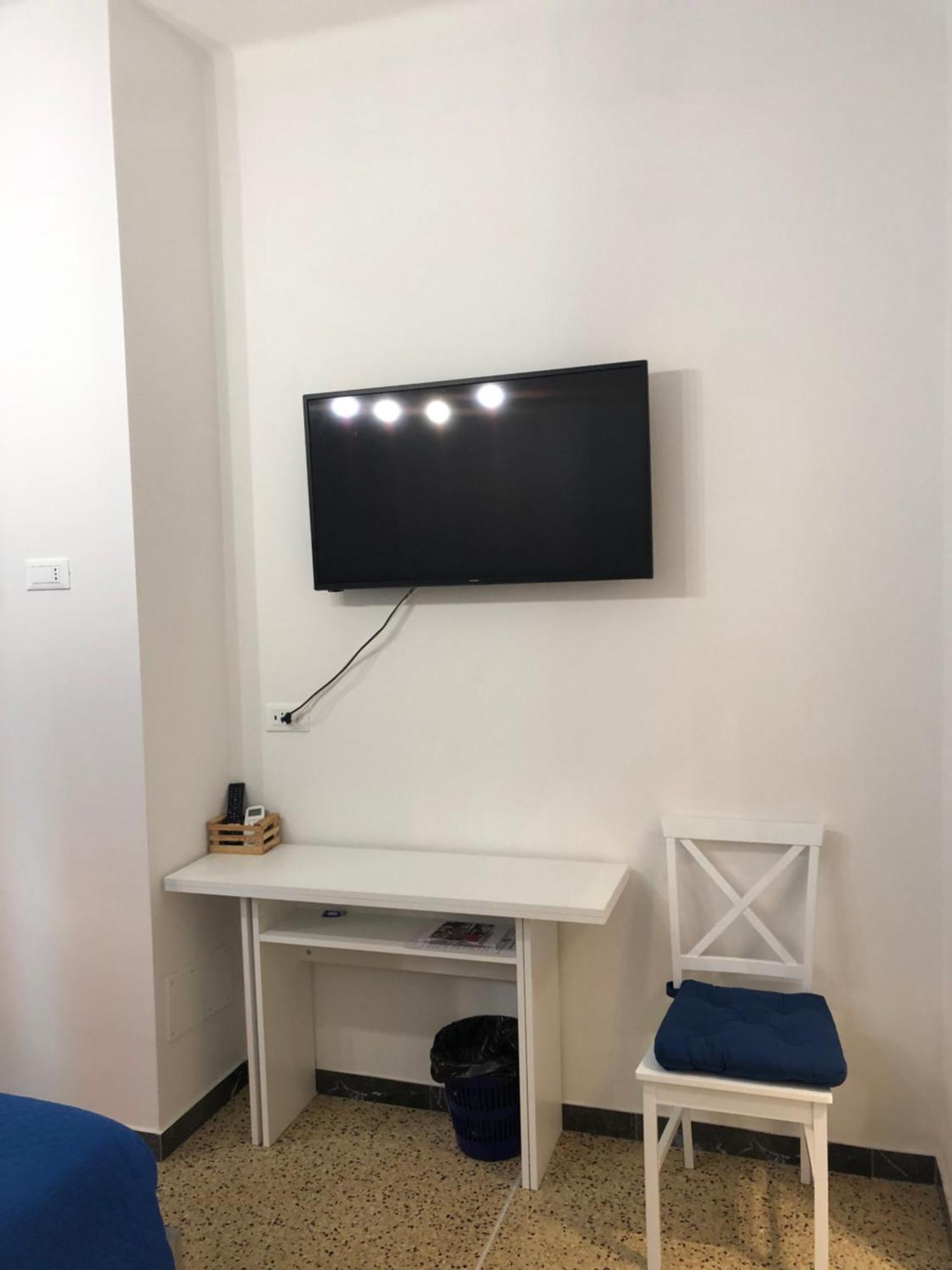 Dimora Sterlizia Zona Fiera S Donato Appartement Bologna Buitenkant foto