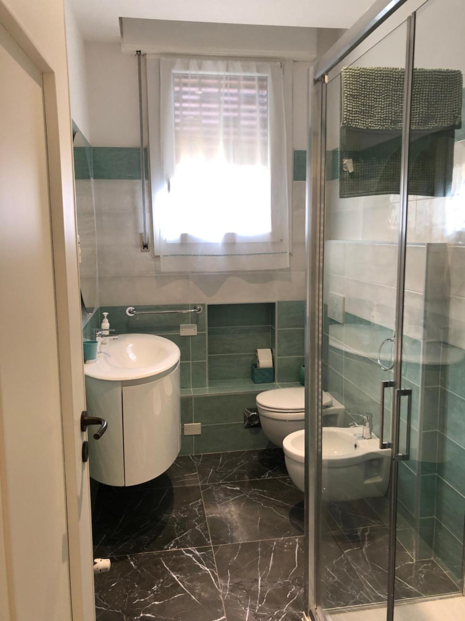 Dimora Sterlizia Zona Fiera S Donato Appartement Bologna Buitenkant foto